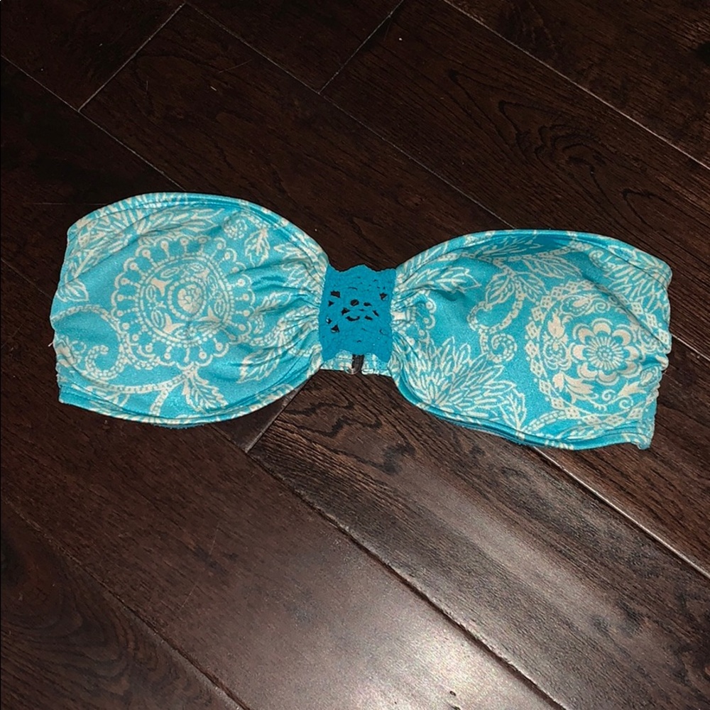 O’Neil bathing suit top